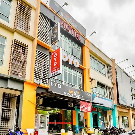 Oyo 90460 Hotel Kl2F Rest & Go Shah Alam Kültér fotó