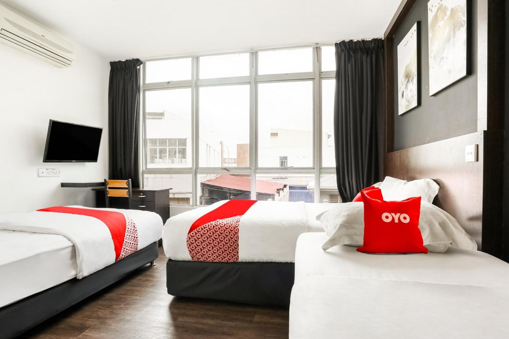 Oyo 90460 Hotel Kl2F Rest & Go Shah Alam Kültér fotó