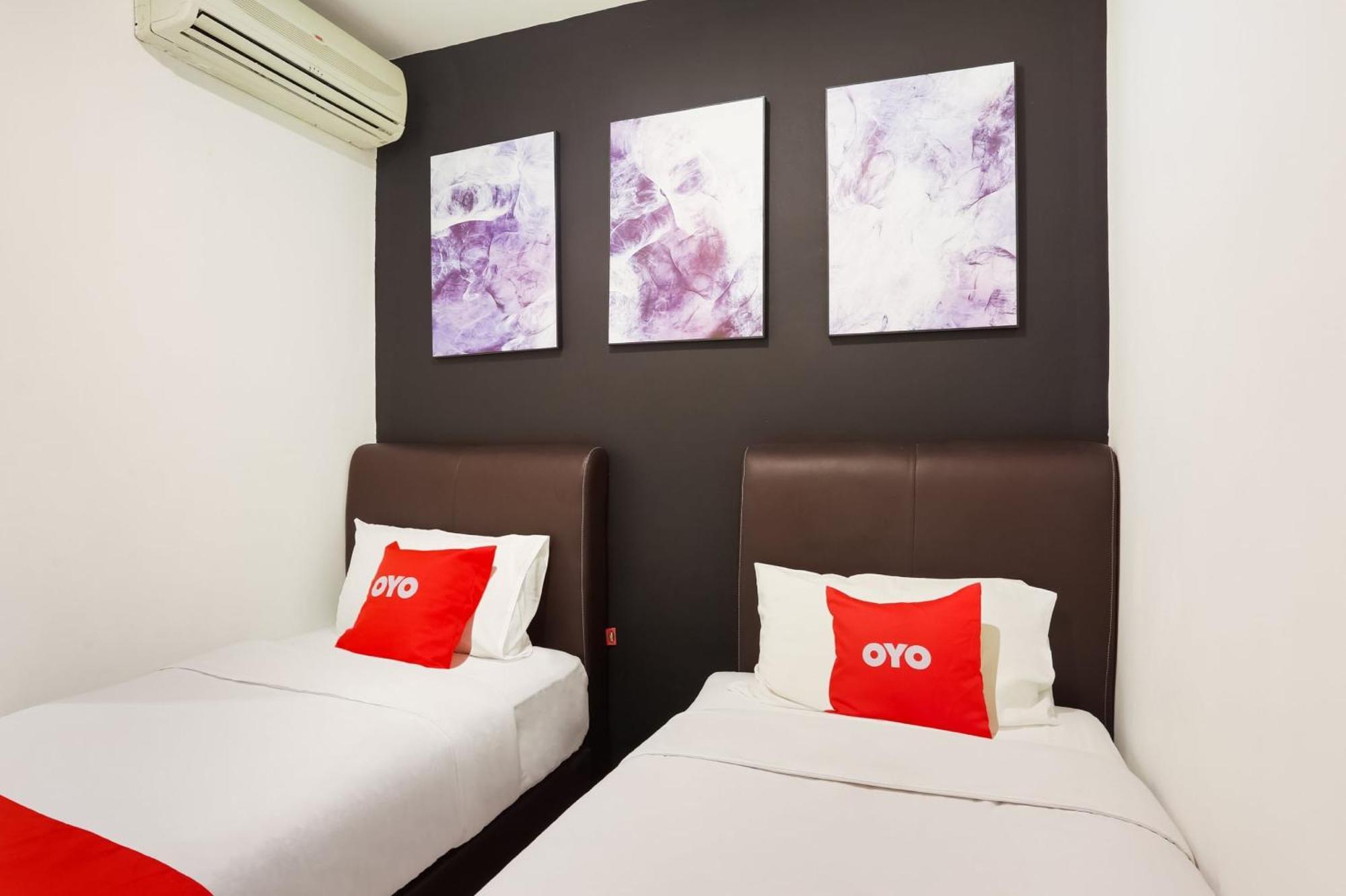 Oyo 90460 Hotel Kl2F Rest & Go Shah Alam Kültér fotó